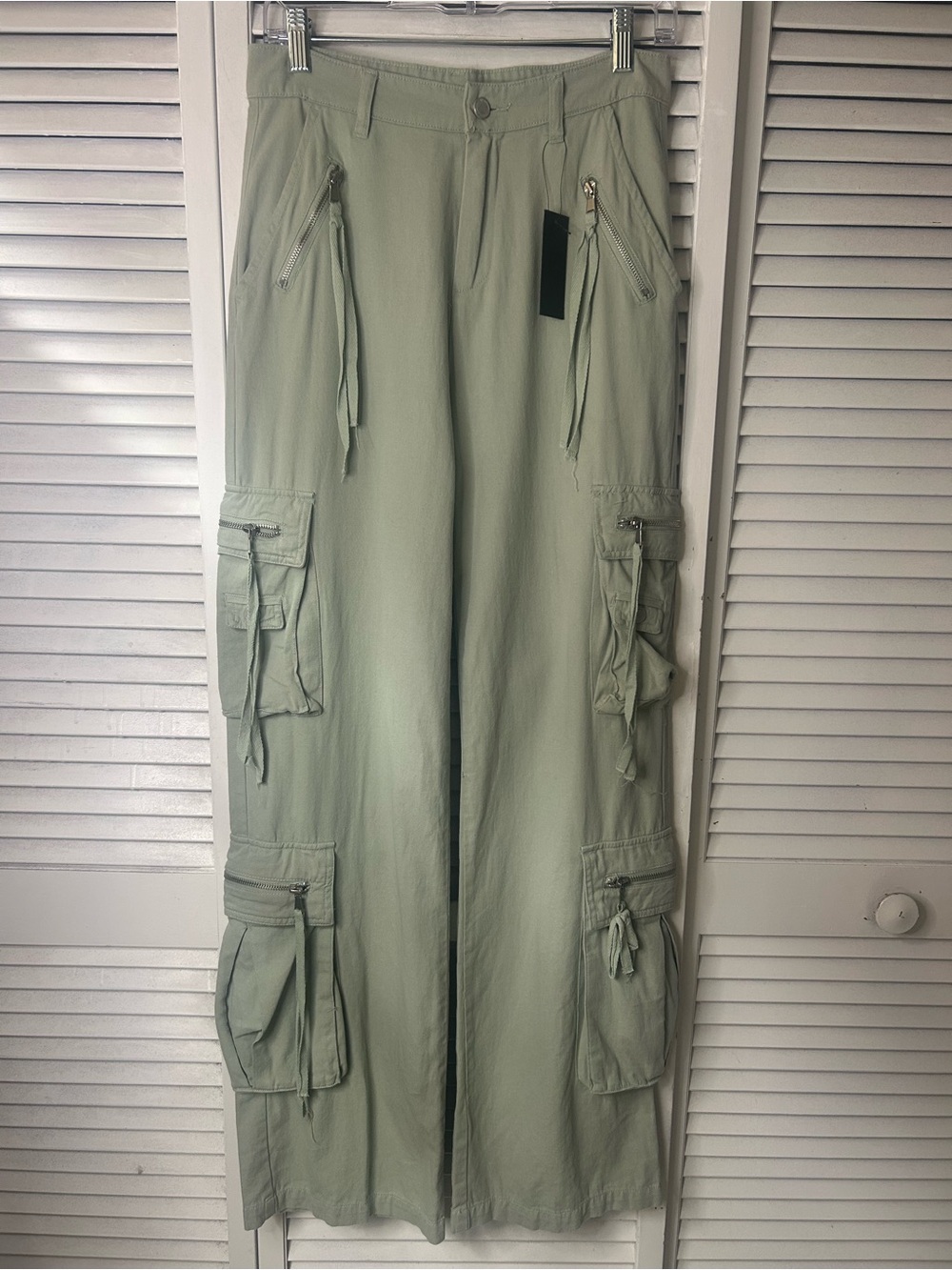 Blanc NYC Light Sage Utility Cargo Pants with Multiple Pockets Size 26